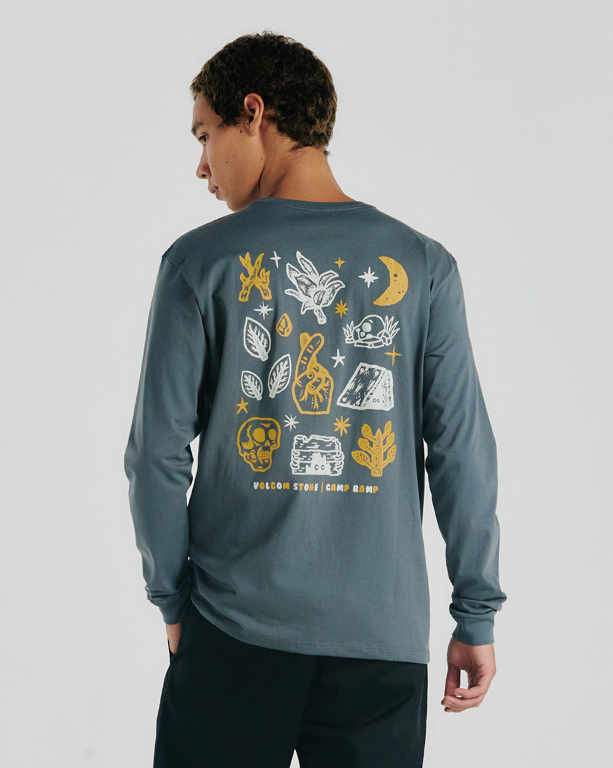 Camp Ramp Volcom Camiseta Volcom Manga Longa V Ent Camp Ramp Grafite - Volcom Brasil ...
