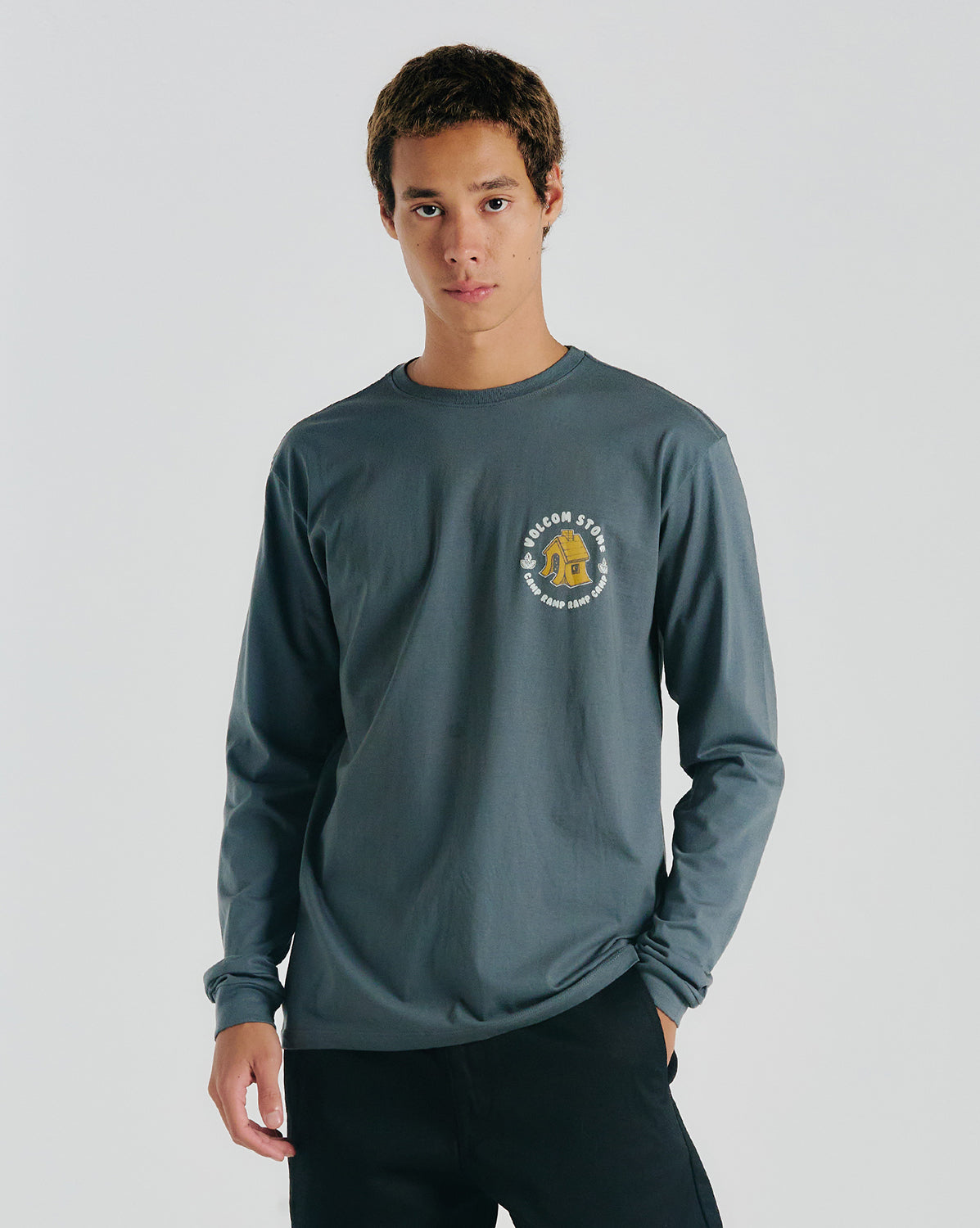 Camp Ramp Volcom Camiseta Volcom Manga Longa V Ent Camp Ramp Grafite - Volcom Brasil ...