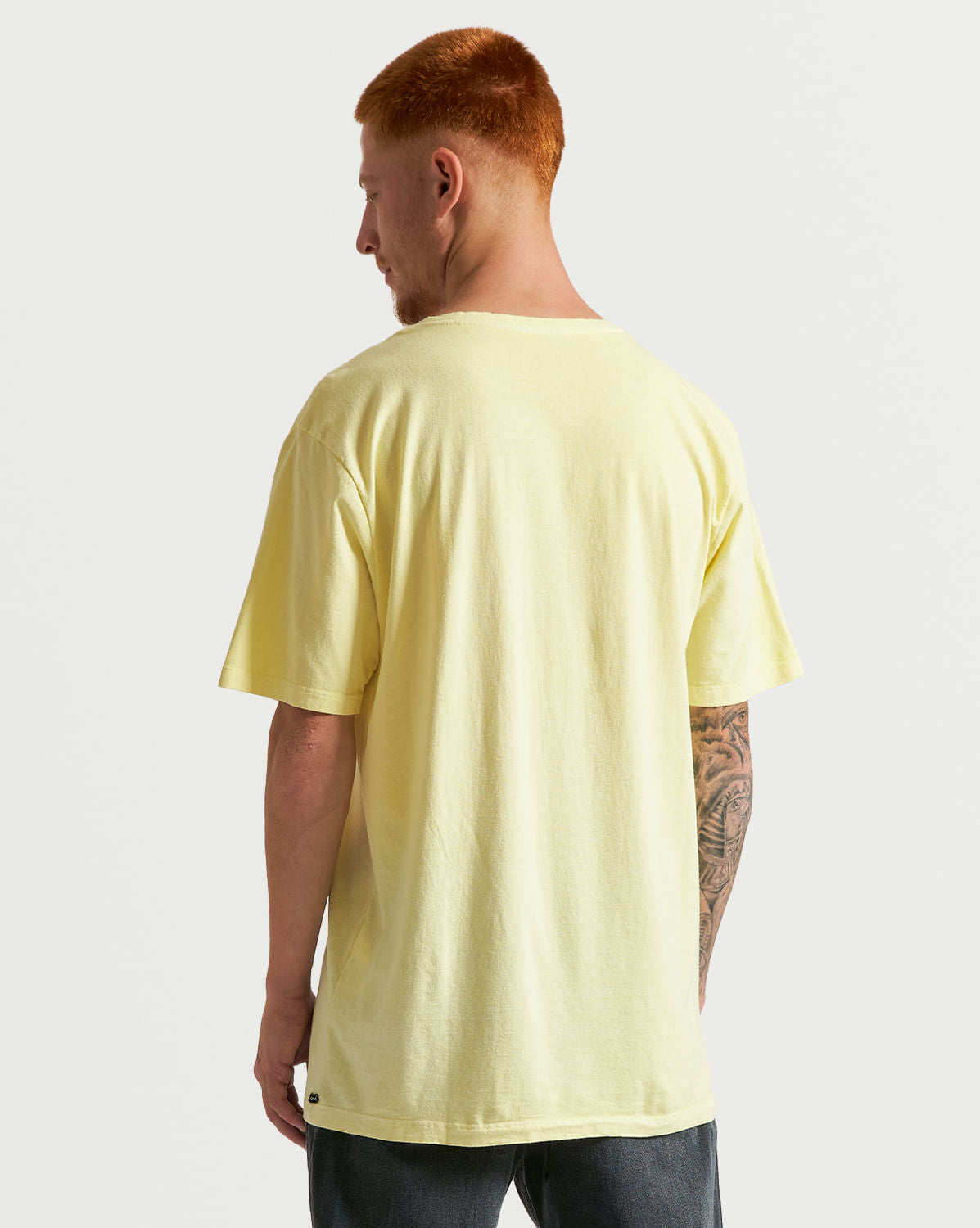Camiseta Volcom Regular Solid Stone Amarela
