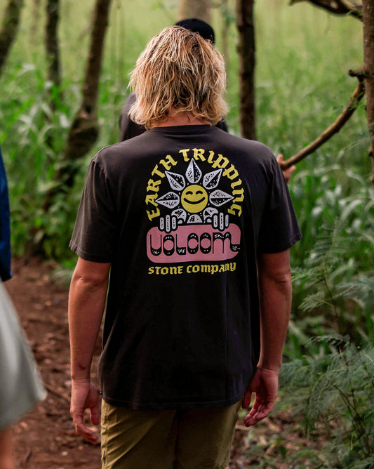 Camiseta Volcom Regular Gardener Marrom