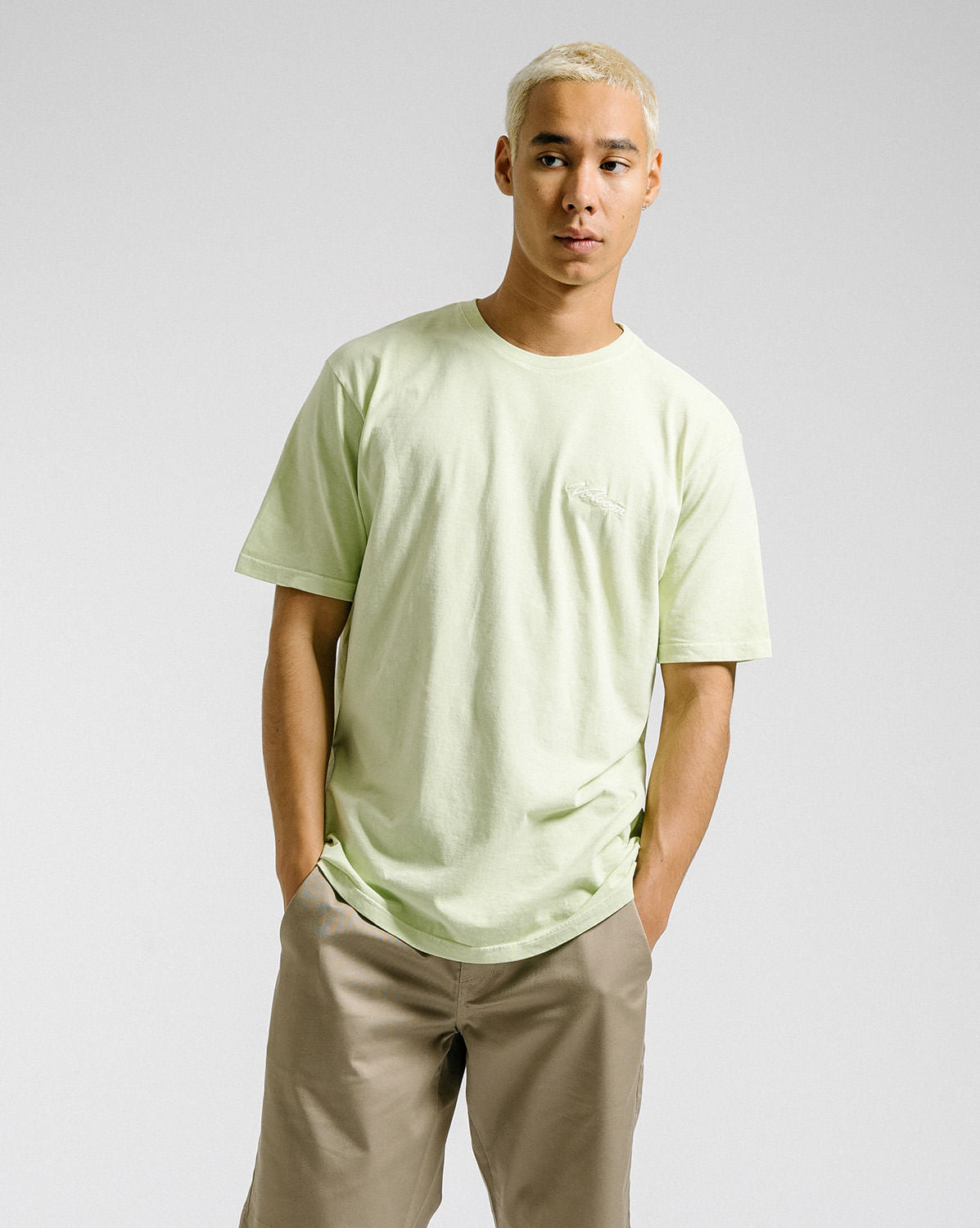 Camiseta Volcom Regular Mannon Verde