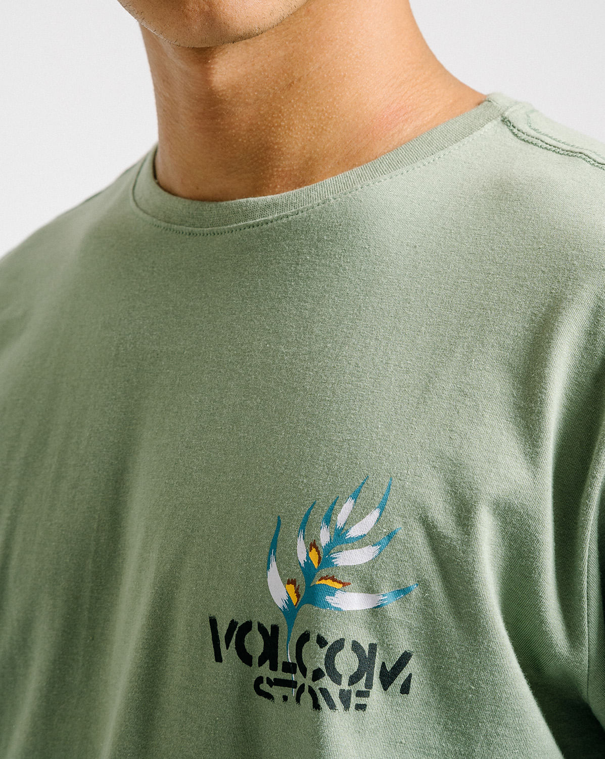 Camiseta Volcom Regular Aftermath Verde