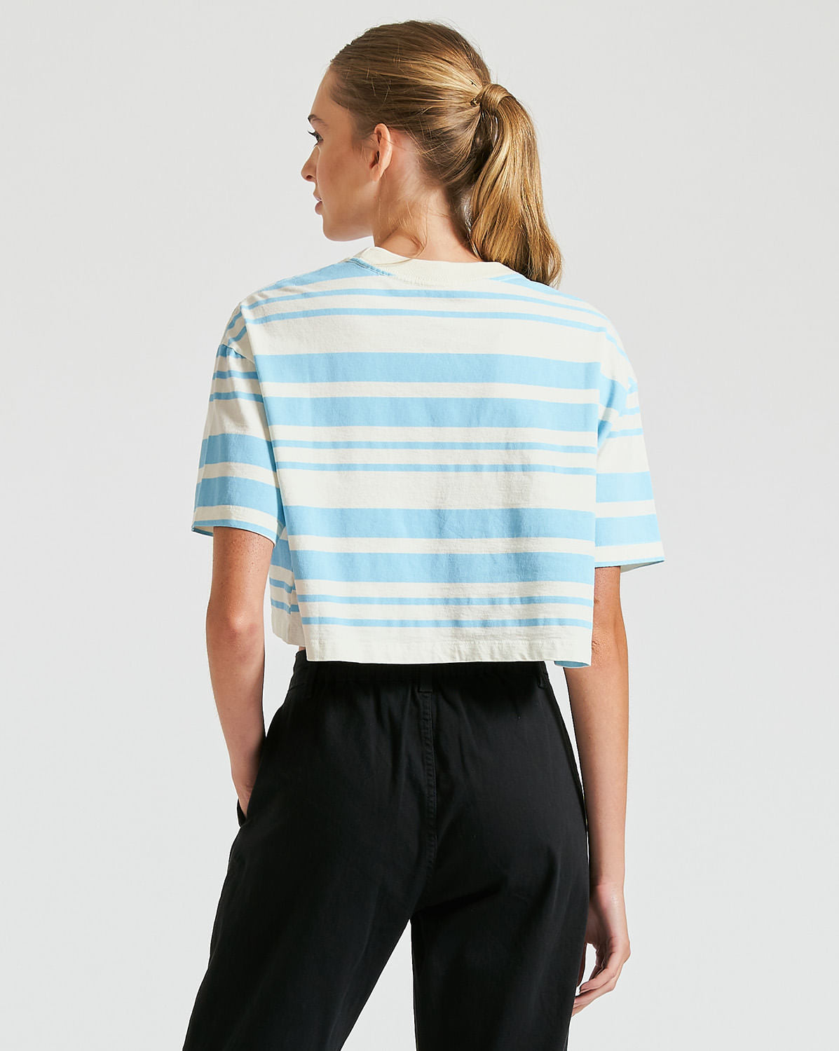 Camiseta Volcom Cropped Stripes Azul