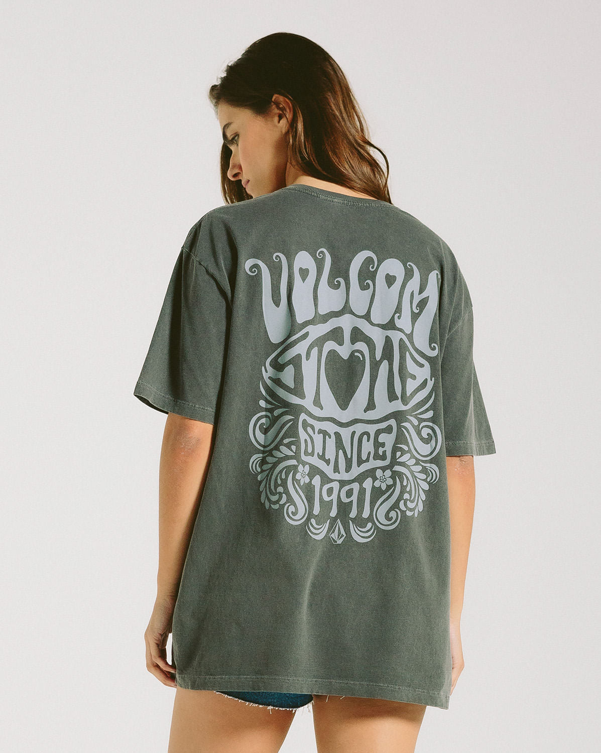 Camiseta Volcom Oversized My Guys Preta