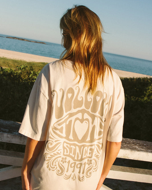 Camiseta Volcom Oversized My Guys Areia