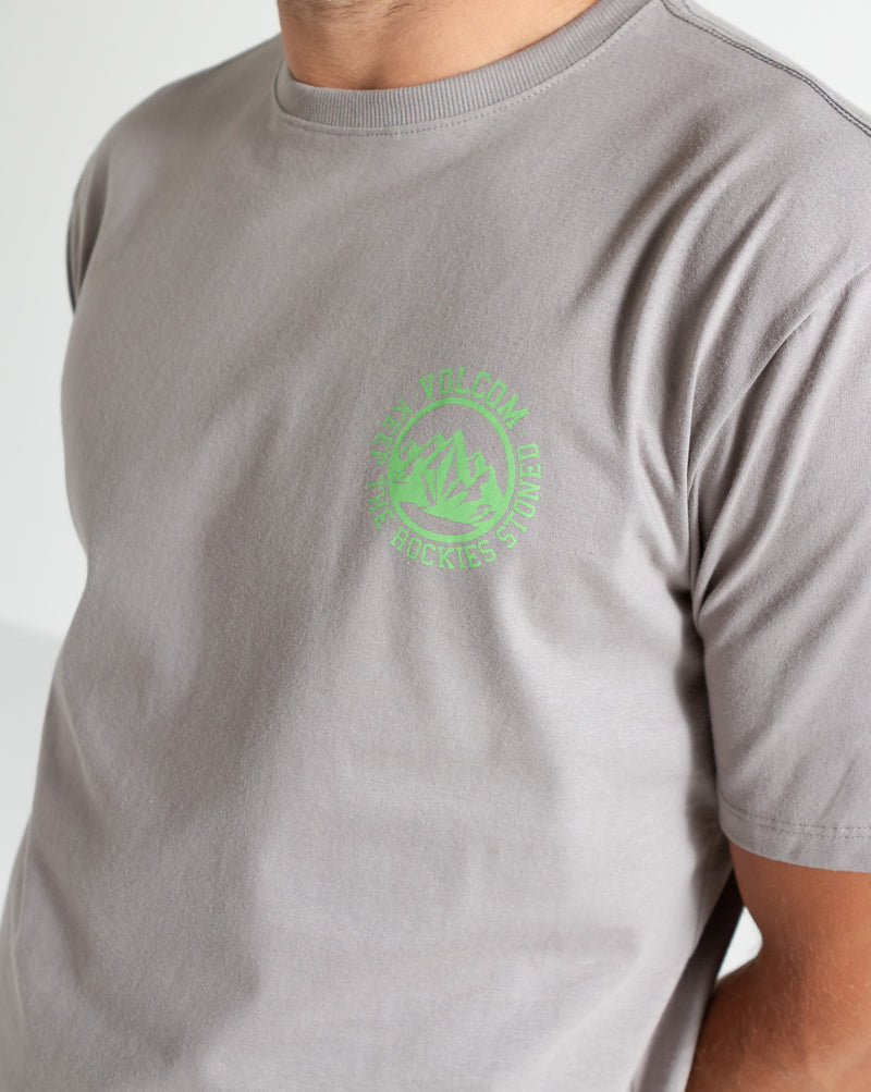 Camiseta Volcom Keep Rockies Stoned Cinza
