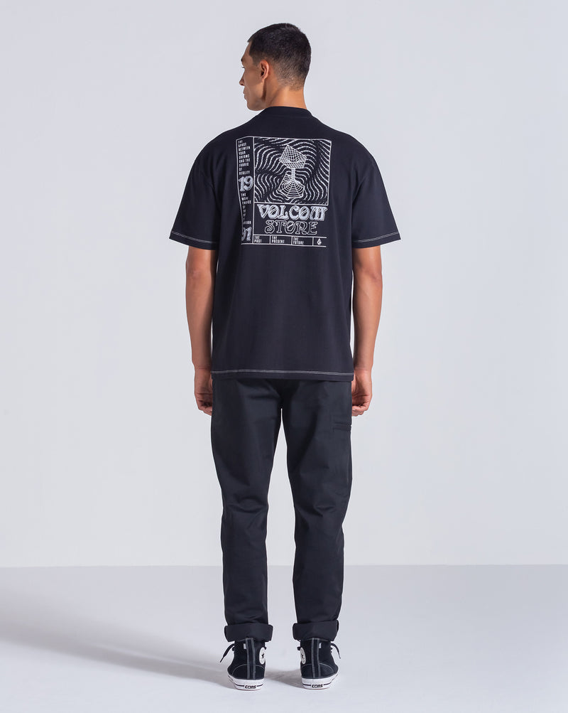 Camiseta Comfort Fit Volcom Time Wave Preta