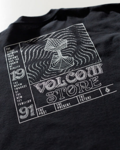 Camiseta Comfort Fit Volcom Time Wave Preta