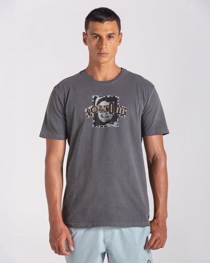 Camiseta Especial Volcom Sneer Preta