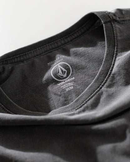 Camiseta Especial Volcom Party Never Preta