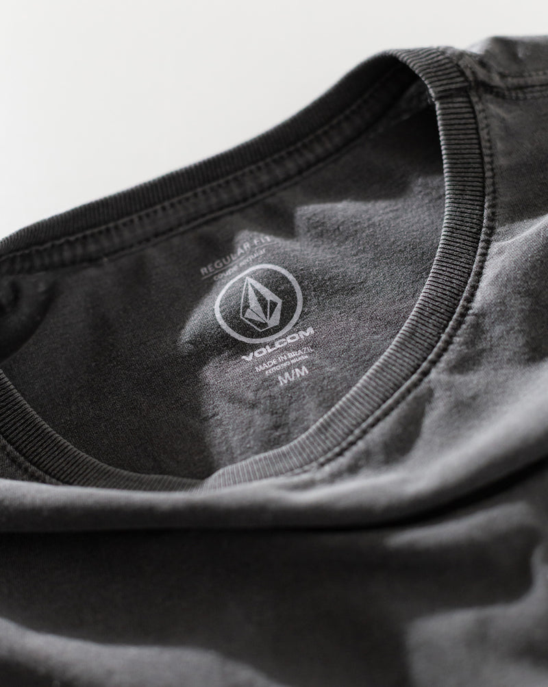 Camiseta Especial Volcom Party Never Preta