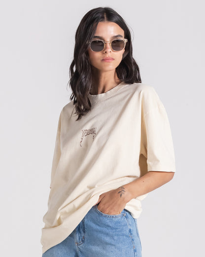 Camiseta Especial Volcom Moth Off White