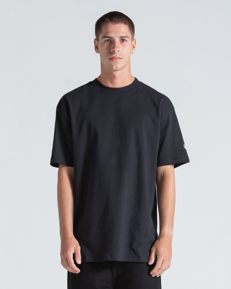 Camiseta Comfort Volcom Fit Circle Solid Preta