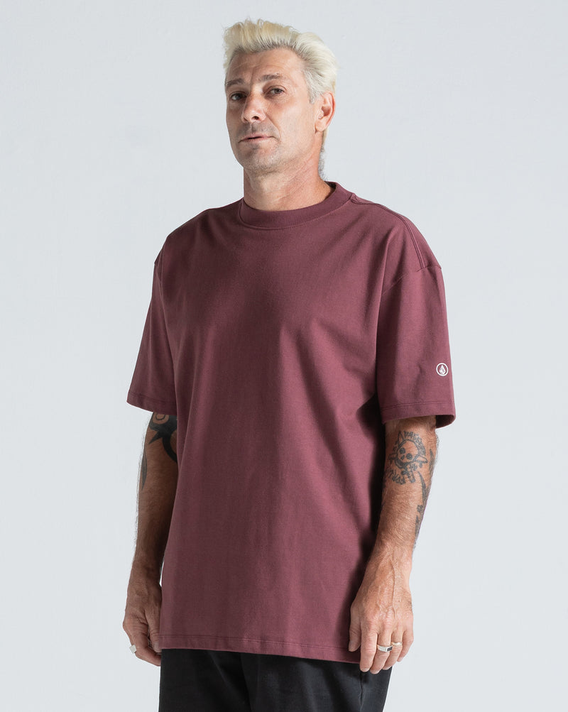 Camiseta Comfort Volcom Fit Circle Solid Bordô