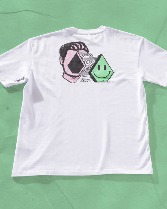 Camiseta Comfort Fit Volcom Aura Branca