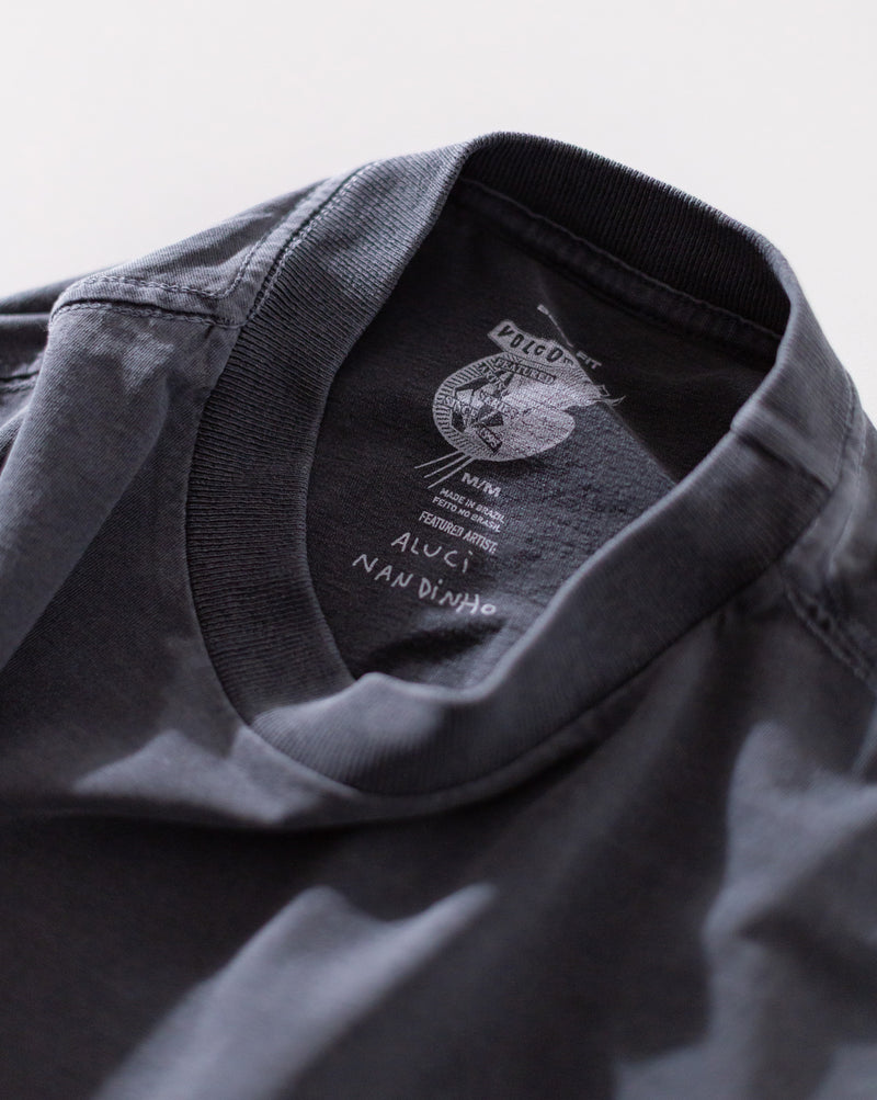 Camiseta Boxy Fit Volcom FA x Alucinandinho Punk Rock Love Cinza