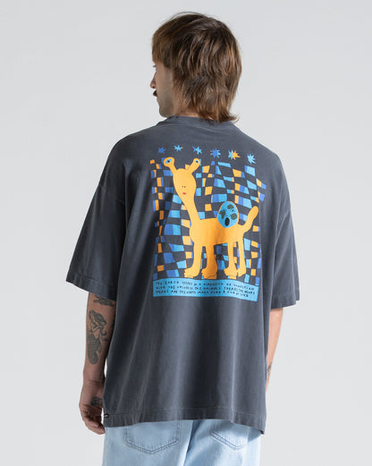 Camiseta Boxy Fit Volcom FA x Alucinandinho Punk Rock Love Cinza