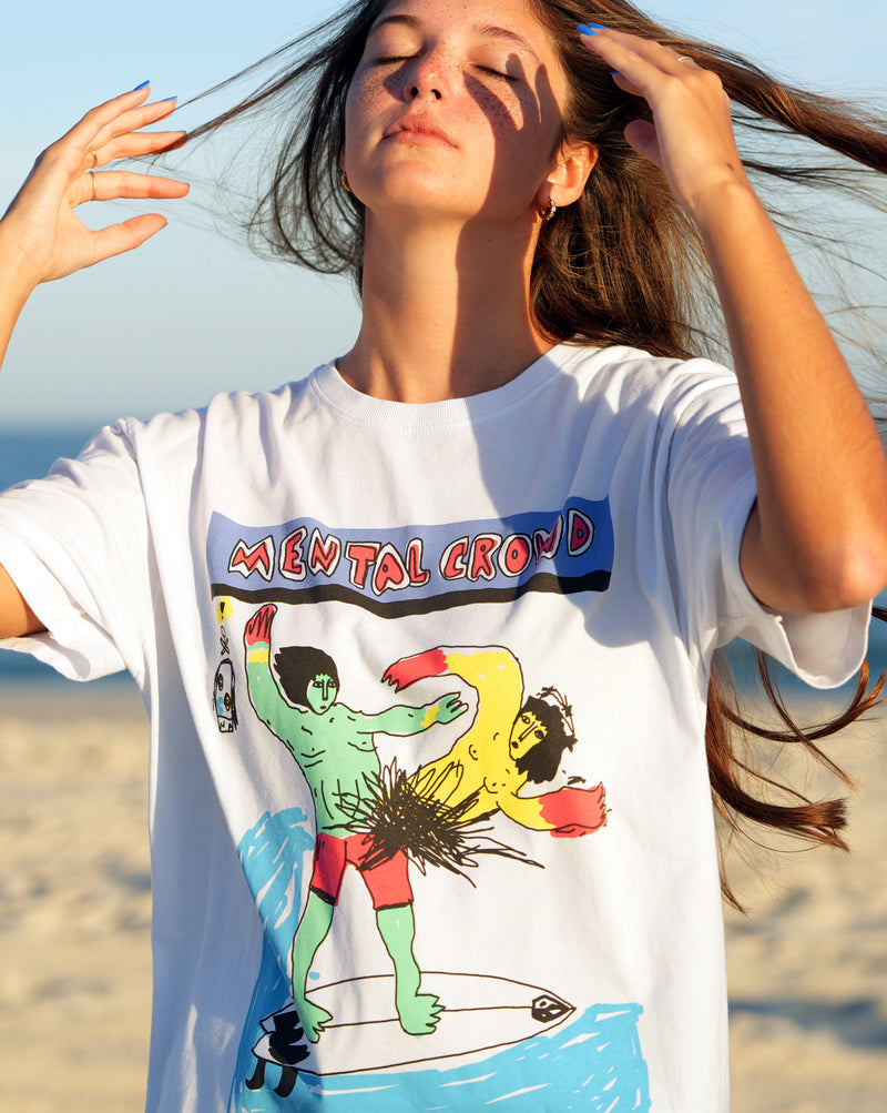 Camiseta Especial Volcom FA x Alucinandinho Mental Crowd Branca