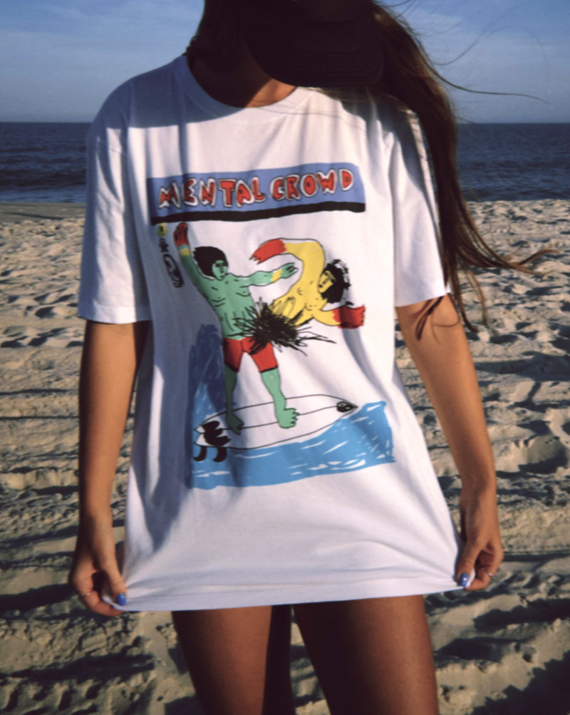 Camiseta Especial Volcom FA x Alucinandinho Mental Crowd Branca