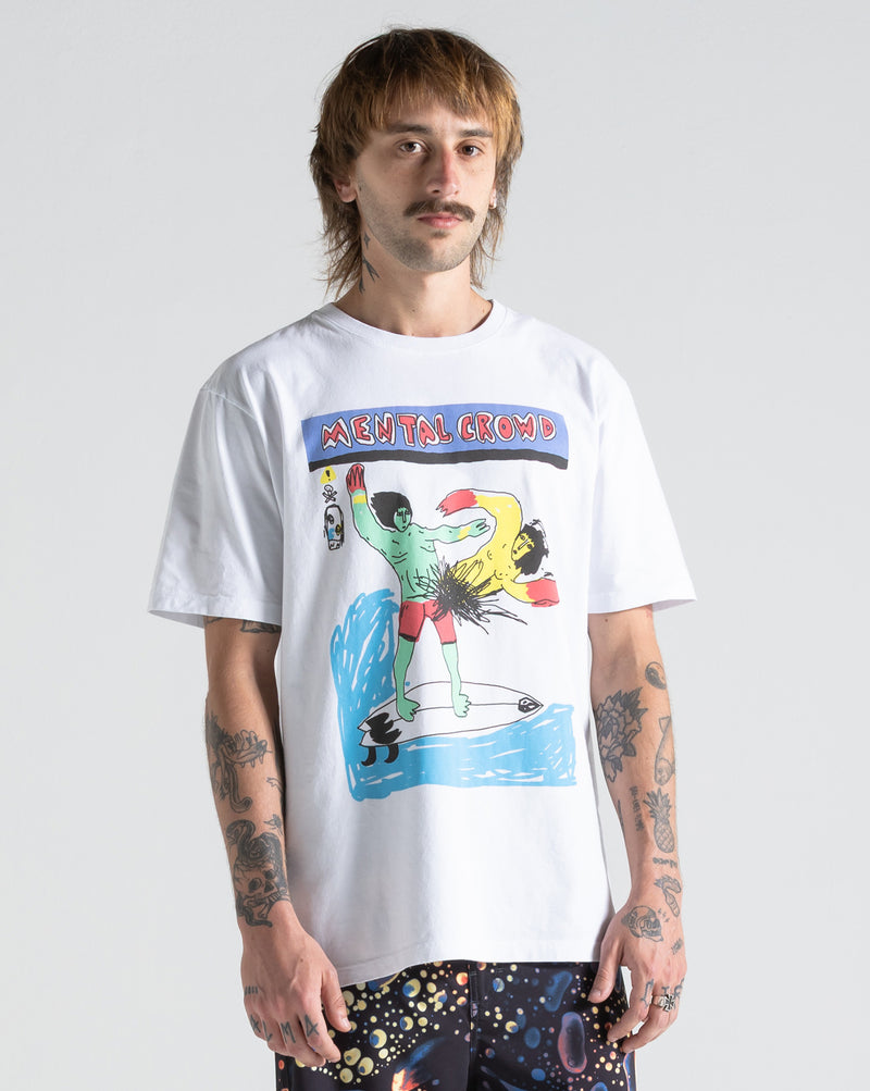 Camiseta Especial Volcom FA x Alucinandinho Mental Crowd Branca