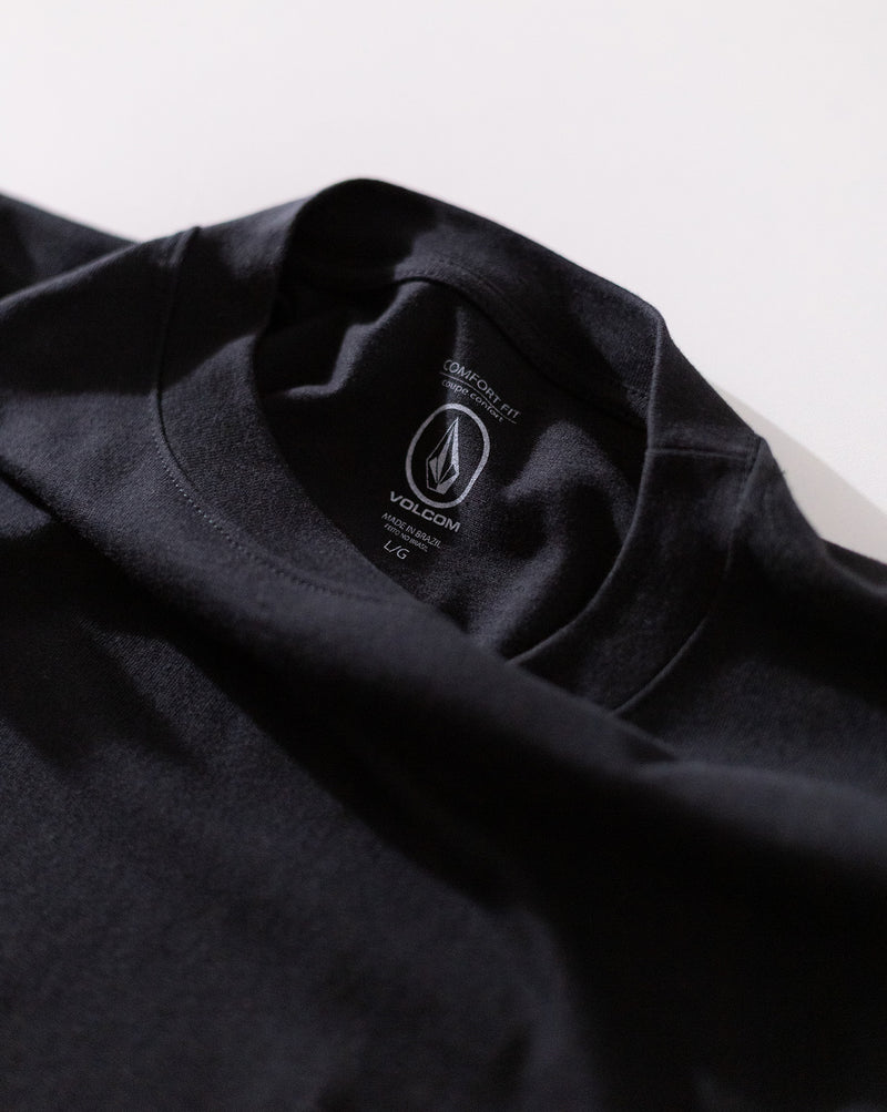 Camiseta Comfort Fit Volcom Quone Preta