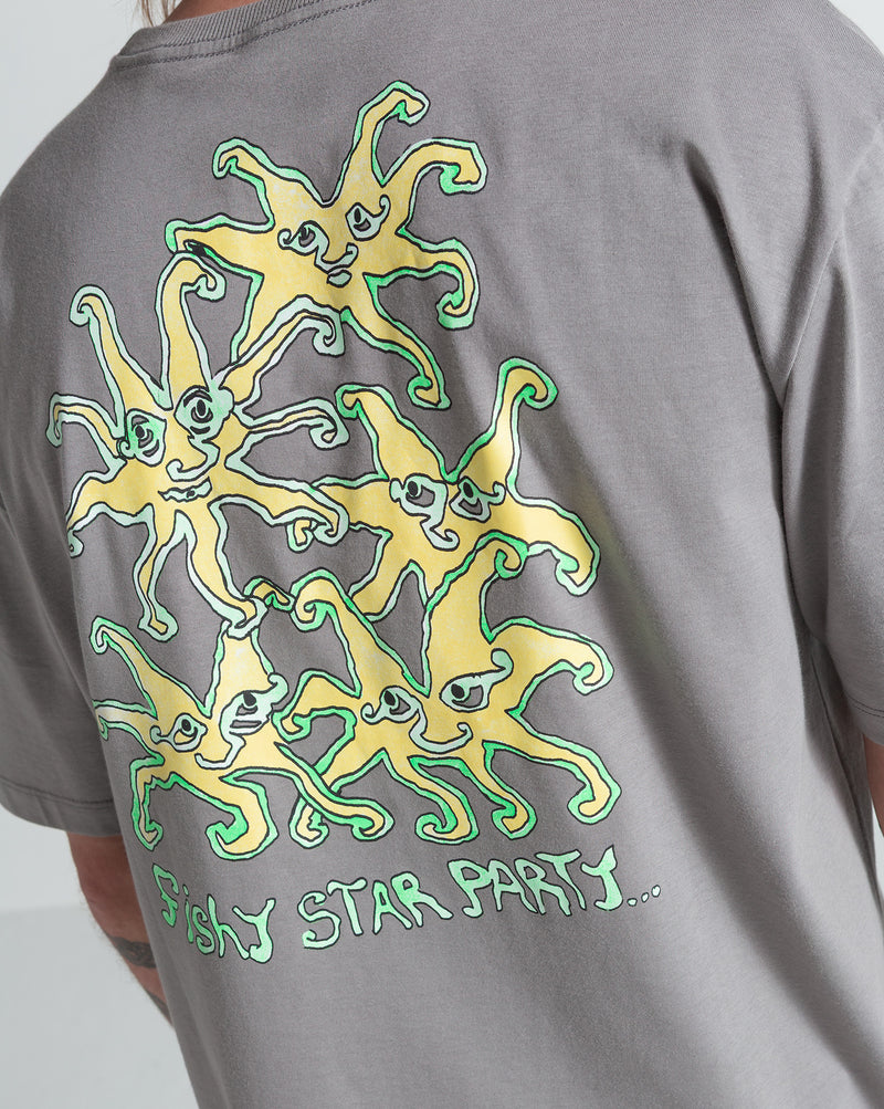 Camiseta Especial Volcom Fish Star Cinza