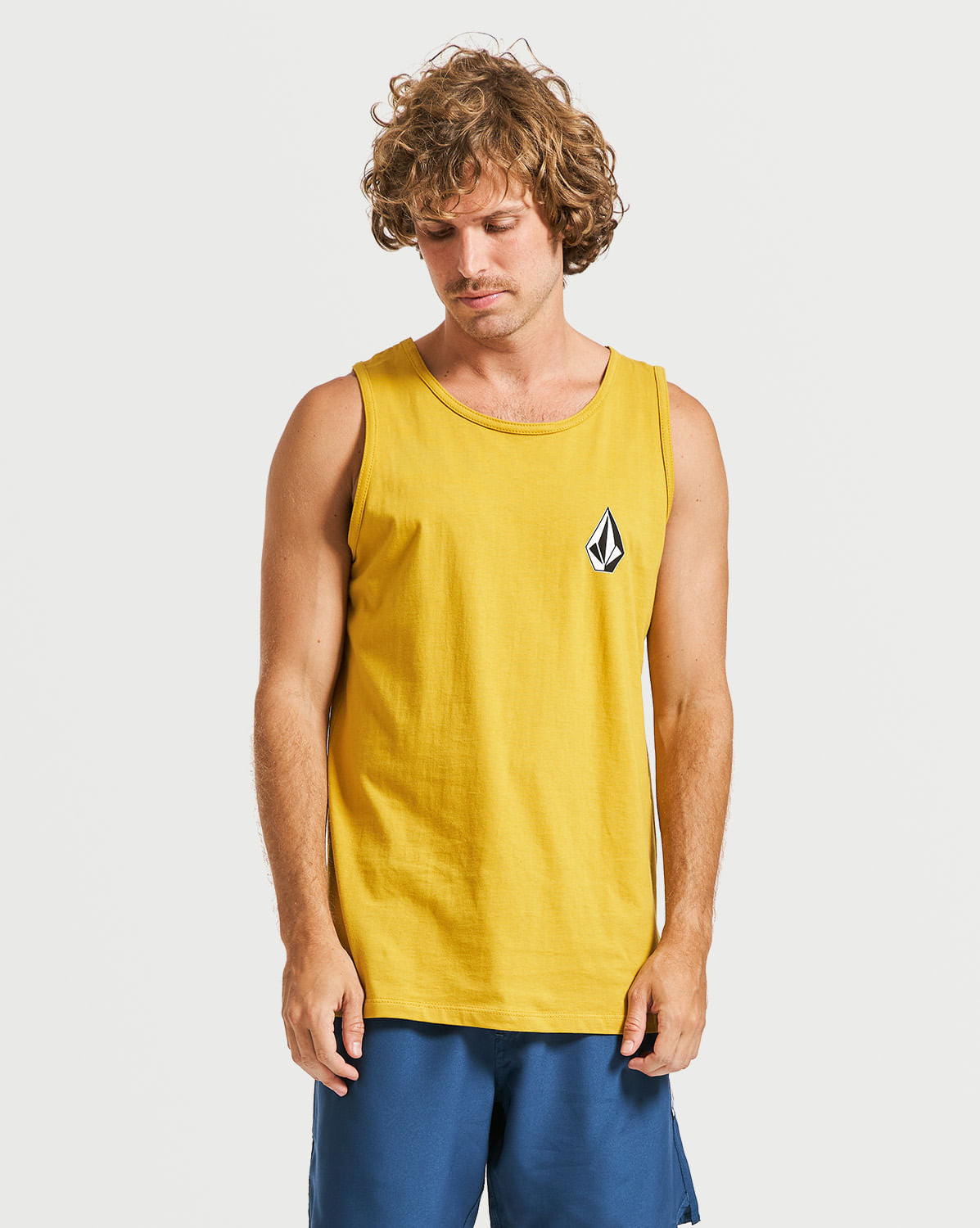 Regata Volcom Regular Deadly Stone Amarela