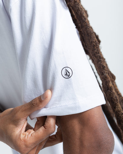 Camiseta Comfort Fit Volcom Circle Solid Branca