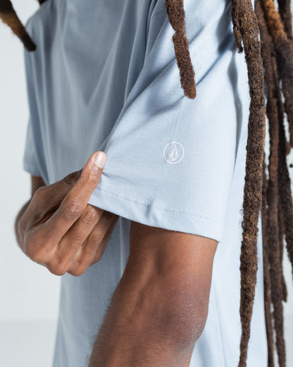 Camiseta Comfort Fit Volcom Circle Solid Azul Claro