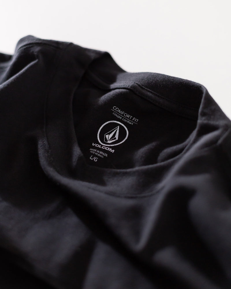 Camiseta Comfort Fit Volcom Pistol Stone Preta